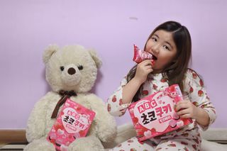 롯데제과 ABC초코쿠키 핑크베리 — 5점을 준 리뷰어가 2021년 2월 올린 사용 사진