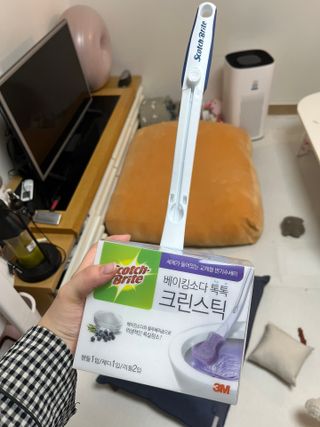 3M 스카치브라이트 크린스틱 베이킹소다 핸들 + 리필 2입 + 캐디 — 5점을 준 리뷰어가 2023년 5월 올린 사용 사진