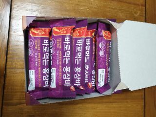 씨알푸드 건강기능식품 6년근 홍삼 함유, 바로먹는 홍삼바 30g 12개입 — 5점을 준 리뷰어가 2022년 3월 올린 사용 사진