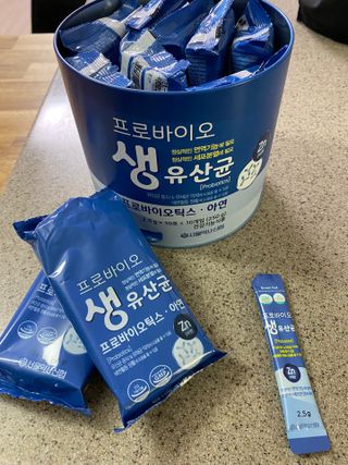 서울약사신협_프로바이오생유산균_2.5G x 100포 — 5점을 준 리뷰어가 2021년 6월 올린 사용 사진