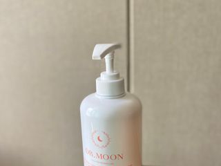프리[닥터문] 유산균 락토케어 질경초 여성청결제 1000ml (젤타입) — 4점을 준 리뷰어가 2022년 5월 올린 사용 사진