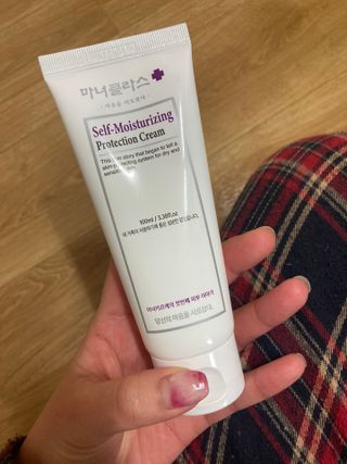 셀프 모이스처라이징 프로텍션 크림 셀프 모이스처라이징 프로텍션크림 — 5점을 준 리뷰어가 2022년 3월 올린 사용 사진