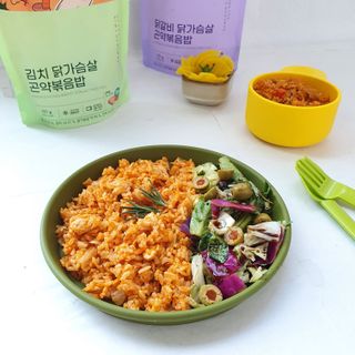 [푸딩팩토리] 요잇조잇 닭갈비 닭가슴살/김치 닭가슴살 곤약볶음밥 2종 (김치볶음밥 2개 닭갈비 볶음밥 1개) — 5점을 준 리뷰어가 2022년 7월 올린 사용 사진