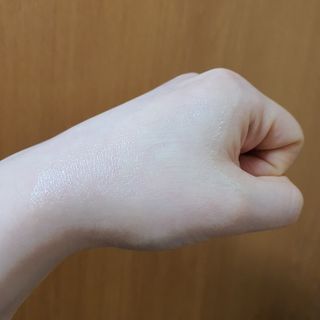 [후르디아] 끈적임 없는 착한성분 비건  핸드크림 3종 — 5점을 준 리뷰어가 2021년 12월 올린 사용 사진