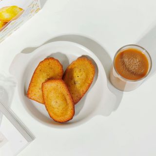 [메종콜리브리] 프랑스 마들렌 메종콜리브리 피스타치오 마들렌 2팩 — 4점을 준 리뷰어가 2021년 9월 올린 사용 사진