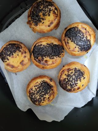 디앙뜨 포르투갈 에그타르트 오리지널 맛+패션후르츠+초콜릿타르트 맛 중 택1 — 5점을 준 리뷰어가 2021년 8월 올린 사용 사진