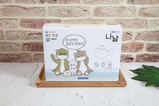 케이파이 나날마스크 [케이파이 나날] KF94 마스크 50매입 (개별포장) ,  여름에도 좋은 숨쉬기 편한 순수 국산 마스크 — 5점을 준 리뷰어가 2022년 6월 올린 사용 사진