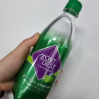 몽베스트 Montbest with Sparkling water Lime20병 — 5점을 준 리뷰어가 2022년 7월 올린 사용 사진