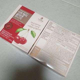 자연에온 가득담은 몽모랑시 타트체리 콜라겐 젤리스틱 — 5점을 준 리뷰어가 2021년 1월 올린 사용 사진