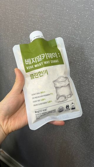 클린24시간  클린한끼 쉐이크 1세트 (5개) — 5점을 준 리뷰어가 2023년 1월 올린 사용 사진