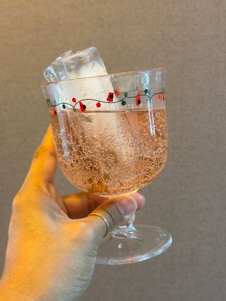더그레잇티 콤부차 [매일유업] 더그레잇티 44kcal 콤부차 300ml *12개입 (오리지널 6개+베리리치 6개) — 5점을 준 리뷰어가 2023년 7월 올린 사용 사진