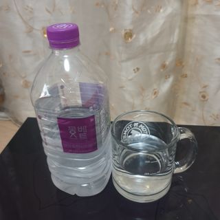 몽베스트 MONTBEST 1L 12입 — 5점을 준 리뷰어가 2022년 4월 올린 사용 사진