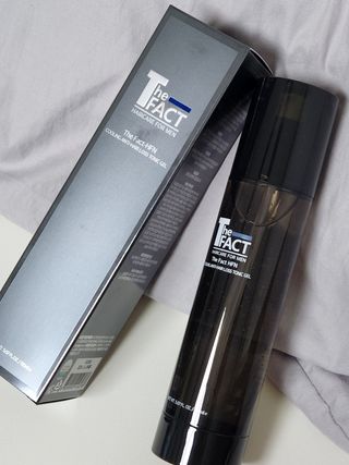 The Fact 더팩트 에이치에프엔 쿨링 안티헤어로스 토닉 젤 150ml — 4점을 준 리뷰어가 2022년 8월 올린 사용 사진