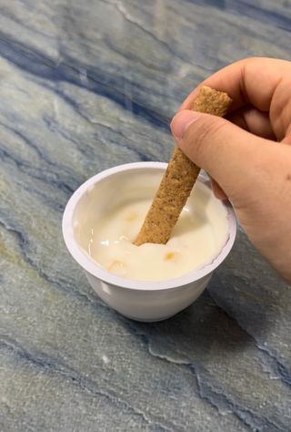 밸런스 다이어트랩 밸다랩 발아통밀 수제간식 살빼로 70g X 5봉 — 5점을 준 리뷰어가 2023년 4월 올린 사용 사진