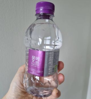 몽베스트 [MONTBEST] 330mL 20병 — 5점을 준 리뷰어가 2021년 10월 올린 사용 사진