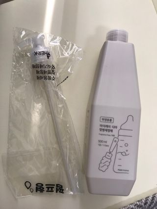 마더케이 디아 프리미엄 젖병세정제 500ml 액상형/무향 — 5점을 준 리뷰어가 2021년 12월 올린 사용 사진