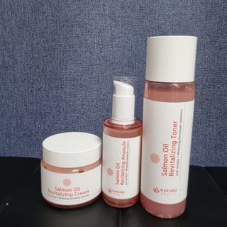 아이앤립 / EYENLIP 아이앤립 연어오일 리바이탈라이징 토너+앰플+크림 3종 세트 — 4.5점을 준 리뷰어가 2021년 5월 올린 사용 사진