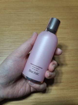 리엔케이 핑크 볼륨 래디언스 컬러크림 에디션 — 5점을 준 리뷰어가 2022년 11월 올린 사용 사진