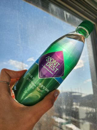 몽베스트 Montbest with Sparkling water Plain 20병 — 5점을 준 리뷰어가 2023년 1월 올린 사용 사진