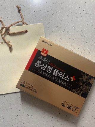 서울약사신협_투데이홍삼정플러스스틱_10g x 30포 — 5점을 준 리뷰어가 2020년 12월 올린 사용 사진