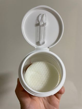 랑벨 비타 에너지 잡티 앰플 패드 65매 (투명하고 밝은 얼굴 광채패드) — 5점을 준 리뷰어가 2022년 5월 올린 사용 사진
