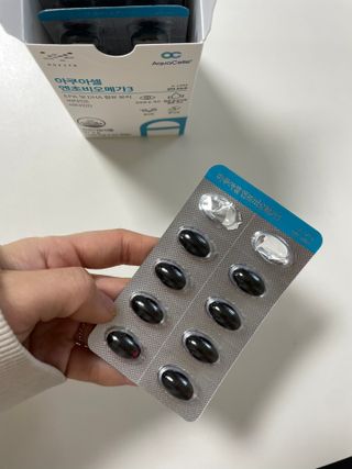 메디포스트 모비타 아쿠아셀 엔초비오메가3 60캡슐 — 4.5점을 준 리뷰어가 2023년 1월 올린 사용 사진