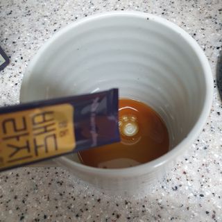 광동생활건강 나우 [광동] 배도라지 쌍화스틱 10mL x 100포 — 5점을 준 리뷰어가 2022년 12월 올린 사용 사진