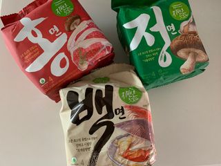 [풀무원] 자연은맛있다 정면, 백면, 홍면  세트 — 4점을 준 리뷰어가 2021년 4월 올린 사용 사진