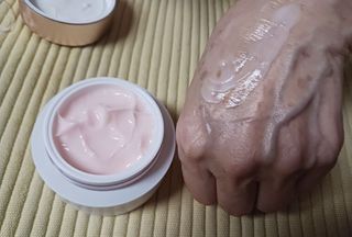 키리아 테라피 N[키라아 테라피] 마레 알바 컨센트레이티드 크림 50ml — 5점을 준 리뷰어가 2024년 8월 올린 사용 사진