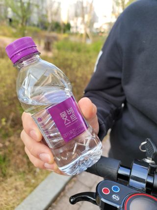몽베스트 [MONTBEST] 330mL 20병 — 4점을 준 리뷰어가 2022년 4월 올린 사용 사진