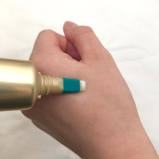 [NEW 탄력유턴 아이크림] AHC 유스 래스팅 리얼 아이크림 포 페이스 — 5점을 준 리뷰어가 2021년 2월 올린 사용 사진