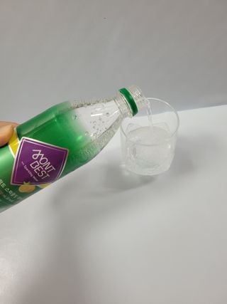 몽베스트 Montbest with Sparkling water Lemon OR Lime 20병(랜덤) — 5점을 준 리뷰어가 2021년 10월 올린 사용 사진