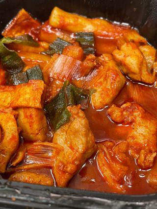 한성기업 무볼레 닭떡볶이+해물떡볶이 2종 세트 — 3.5점을 준 리뷰어가 2021년 10월 올린 사용 사진