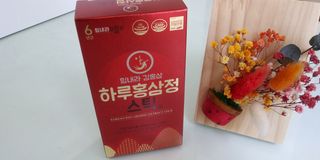힘내라김홍삼 하루홍삼정스틱 10g x 10포 — 5점을 준 리뷰어가 2021년 5월 올린 사용 사진