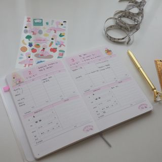 리훈 하밍이와 함께하는 숨은라인찾기 다이어트 플래너 — 5점을 준 리뷰어가 2021년 5월 올린 사용 사진
