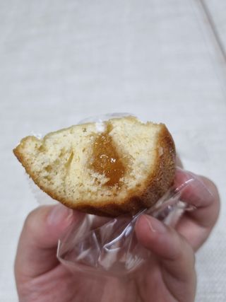 [메종콜리브리] 프랑스 마들렌 메종콜리브리 레몬 마들렌 2팩 — 5점을 준 리뷰어가 2021년 12월 올린 사용 사진