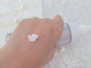 바르셀 수분로션 수분크림 보습 탄력 주름개선 인텐시브 리포좀 크림 C1 50ml — 3.5점을 준 리뷰어가 2021년 11월 올린 사용 사진