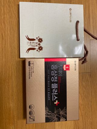 서울약사신협_투데이홍삼정플러스스틱_10g x 30포 — 5점을 준 리뷰어가 2021년 6월 올린 사용 사진