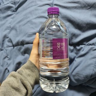 몽베스트 MONTBEST 1L 12입 — 5점을 준 리뷰어가 2022년 2월 올린 사용 사진