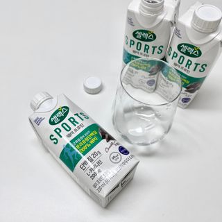 셀렉스스포츠 셀렉스 스포츠 드링크 초콜릿 _ 330ml x 12팩 — 4점을 준 리뷰어가 2021년 11월 올린 사용 사진