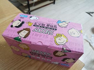 JHWORLD 스누피 마스크 정품 스누피 닥터클린 국내 아동용 성인용 3중 MB필터 일회용 덴탈마스크 50매 — 4.5점을 준 리뷰어가 2021년 9월 올린 사용 사진