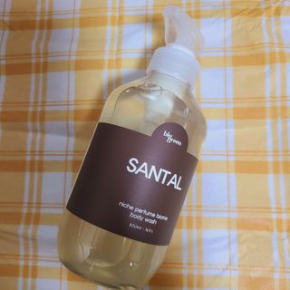 빅그린 니치 퍼퓸 바이옴바디워시 500ml(상탈, 블랙베리&베이, 블랑쉐 3종 중 택1) — 5점을 준 리뷰어가 2022년 8월 올린 사용 사진