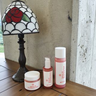 아이앤립 / EYENLIP 아이앤립 연어오일 리바이탈라이징 토너+앰플+크림 3종 세트 — 5점을 준 리뷰어가 2021년 6월 올린 사용 사진
