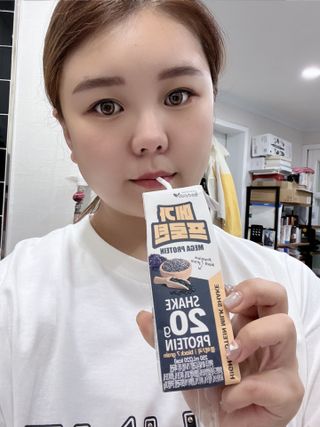 바디랩 프로틴음료 단백질쉐이크 메가프로틴 — 5점을 준 리뷰어가 2022년 4월 올린 사용 사진