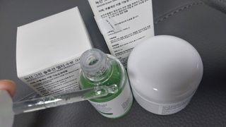 [녹산] 그린 솔루션 멀티 수분 앰플 + 그린 솔루션 멀티 수분크림 — 5점을 준 리뷰어가 2022년 10월 올린 사용 사진