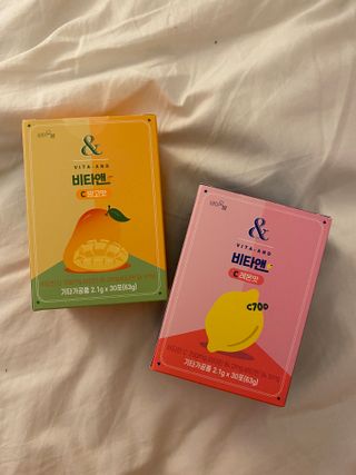 비타앤C 레몬맛, 망고맛 — 5점을 준 리뷰어가 2021년 7월 올린 사용 사진