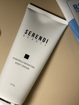세렌디뷰티 퓨어델라 부스팅 바디크림 — 5점을 준 리뷰어가 2021년 8월 올린 사용 사진
