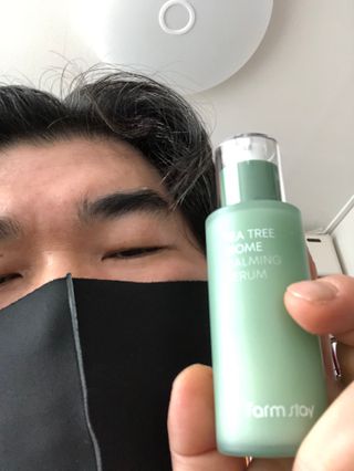 [팜스테이] 티트리 바이옴 카밍 세럼 — 5점을 준 리뷰어가 2022년 12월 올린 사용 사진