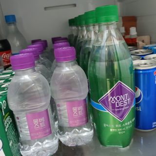 몽베스트 Montbest with Sparkling water Plain 20병 — 5점을 준 리뷰어가 2022년 6월 올린 사용 사진