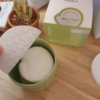 [후르디아] 약산성  모공 필링 패드(70매) — 5점을 준 리뷰어가 2021년 5월 올린 사용 사진
